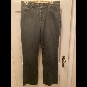EUC Chico’s Platinum Jeans. Chico’s size 2 (L/12).